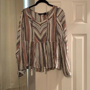 Long sleeve striped linen top
